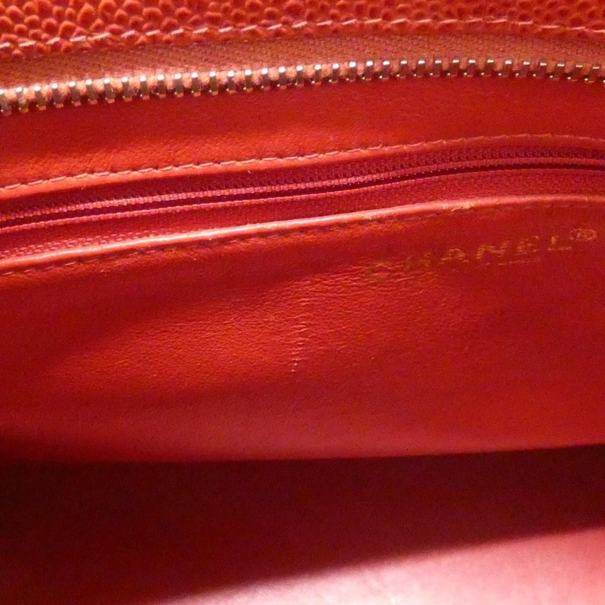 Chanel Vintage Bag Handbag Red — view 7