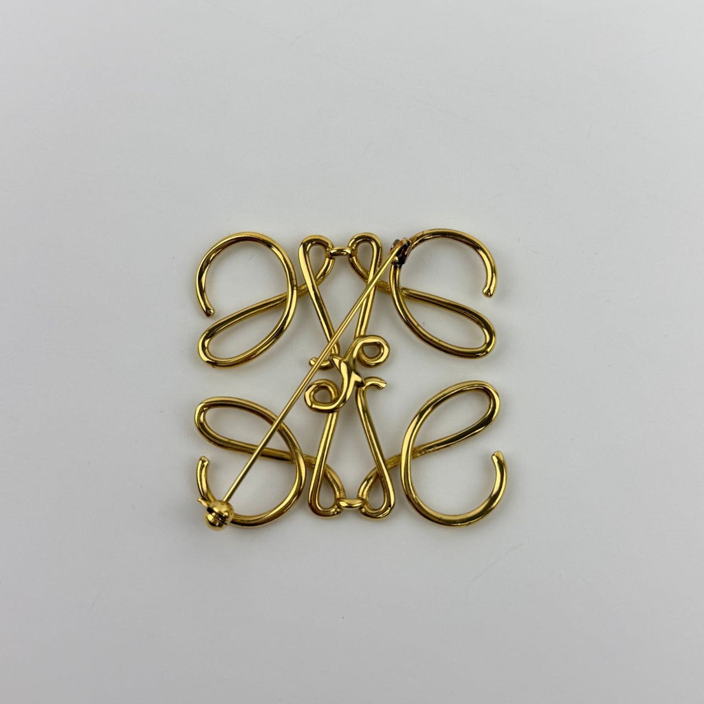 Loewe Anagram Brooch Gold Vintage — view 3