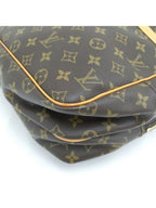 Louis Vuitton Reporter GM Shoulder Bag Monogram