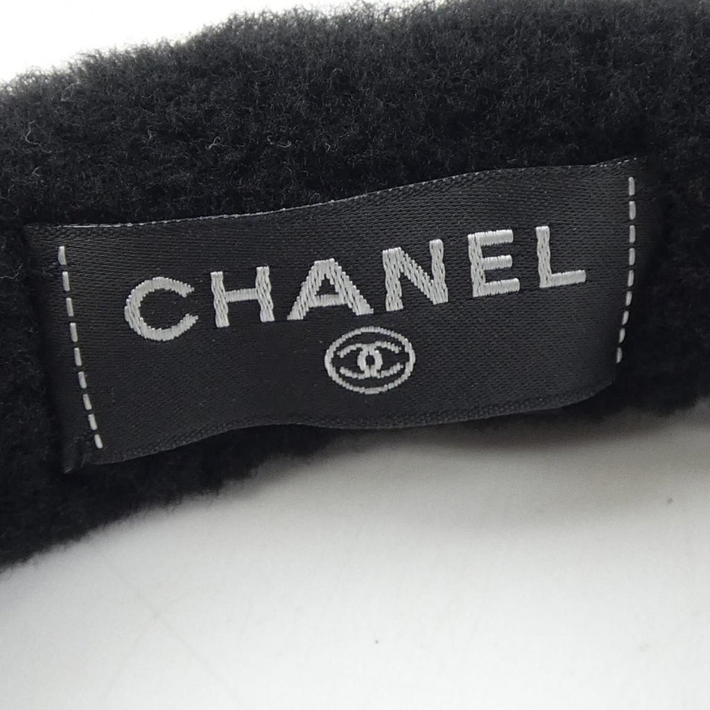 Chanel Ear Muffs Lambskin Black — view 3