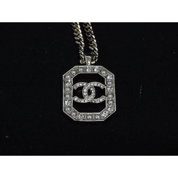 Chanel CC Logo Rhinestone Necklace Pendant Gold — view 2