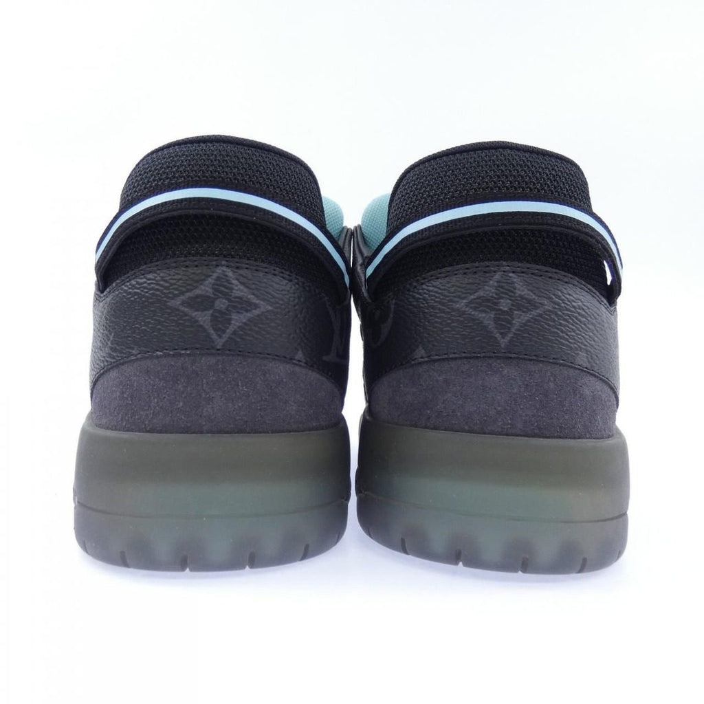 Louis Vuitton Abu Line Sneakers — view 5