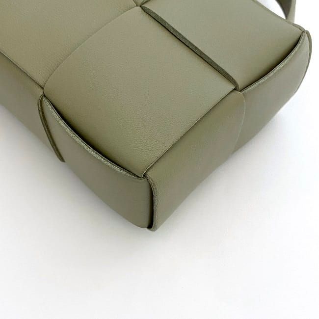 Bottega Veneta 2-Way Bag Mini East West Light Green — view 7