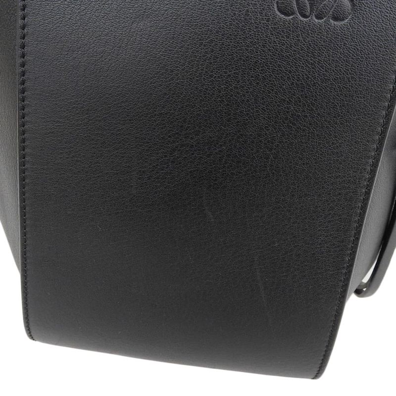Loewe Hammock 2-Way Shoulder Bag — view 4