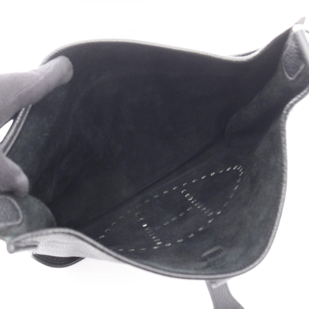 Hermes Shoulder Bag Evelyne 3 Trois GM Black — view 3