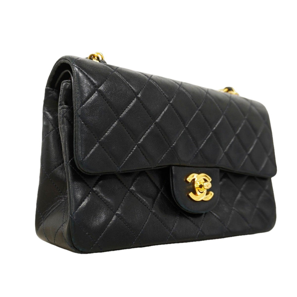 Chanel Shoulder Bag Quilted Lambskin Black Gold — view 2