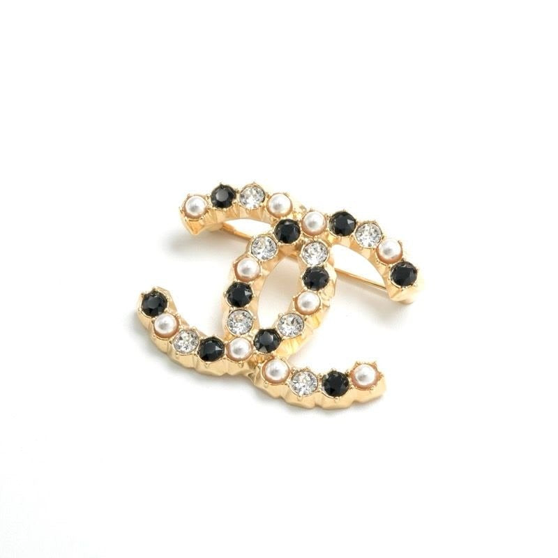 Chanel Brooch Corsage Gold Pearl Rhinestone — view 2