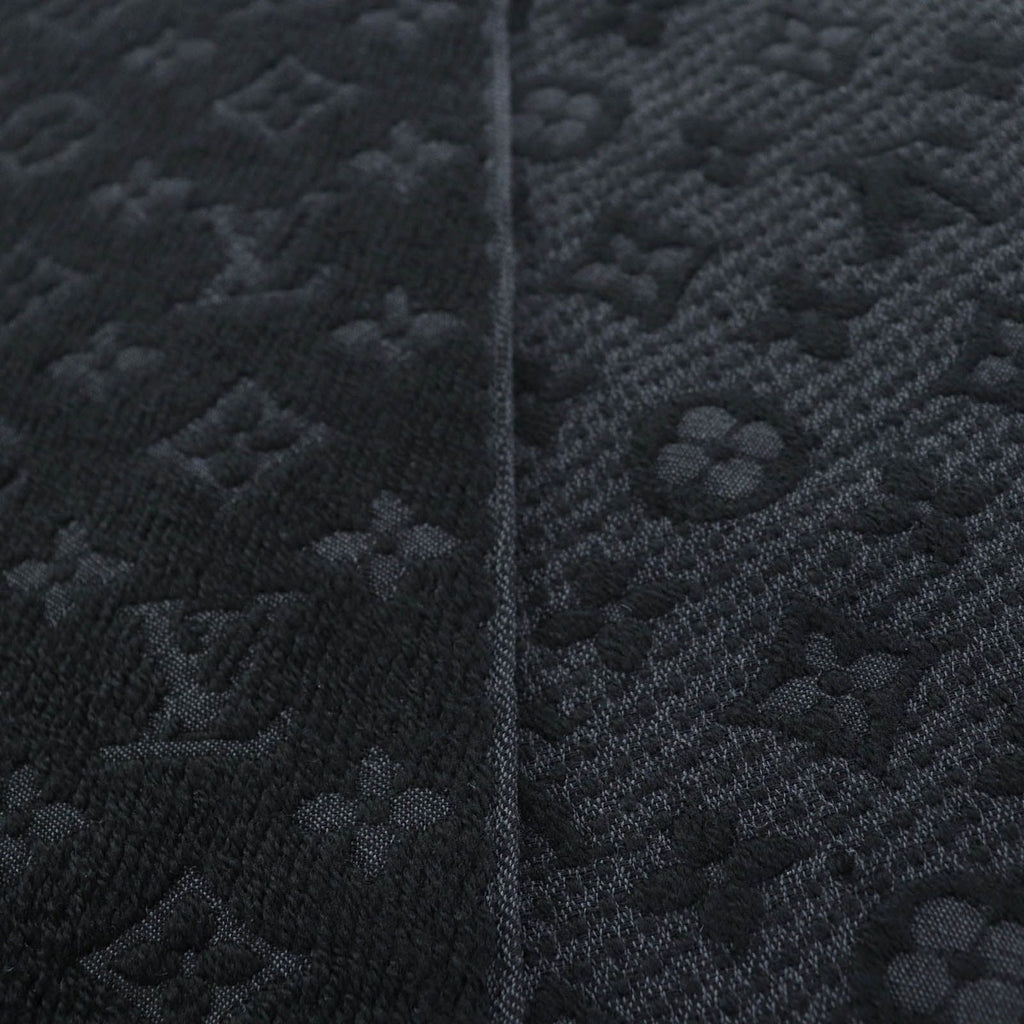 Louis Vuitton Monogram Classic 100% Wool Muffler Scarf — view 4