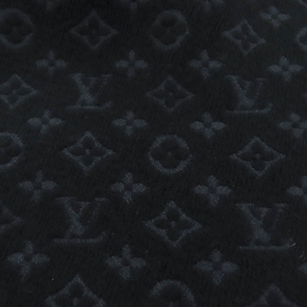 Louis Vuitton Monogram Classic 100% Wool Muffler Scarf — view 5