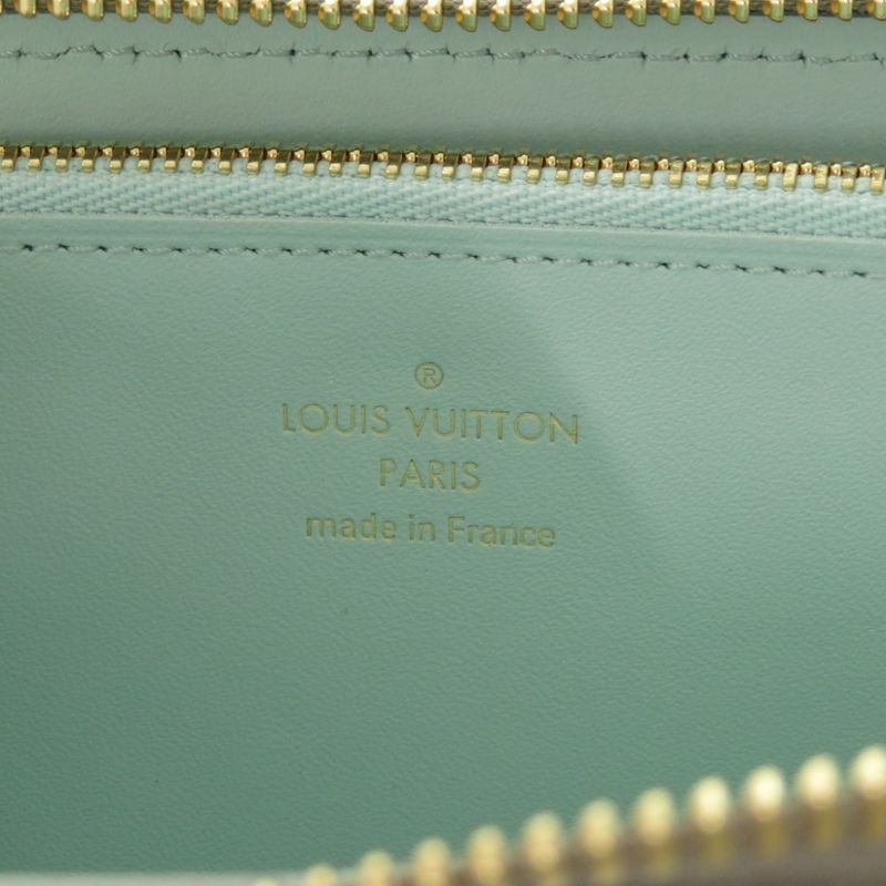 Louis Vuitton Portefeuille Comete Taurillon Leather Flint Gray L-shaped — view 7