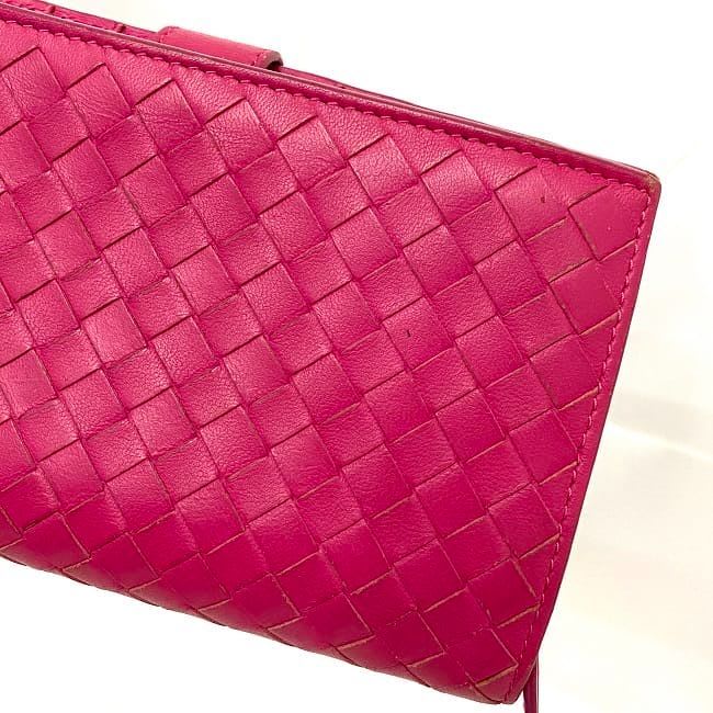 Bottega Veneta Bifold Wallet Pink Intrecciato Hook — view 3
