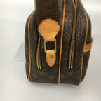 Louis Vuitton Shoulder Bag — view 4