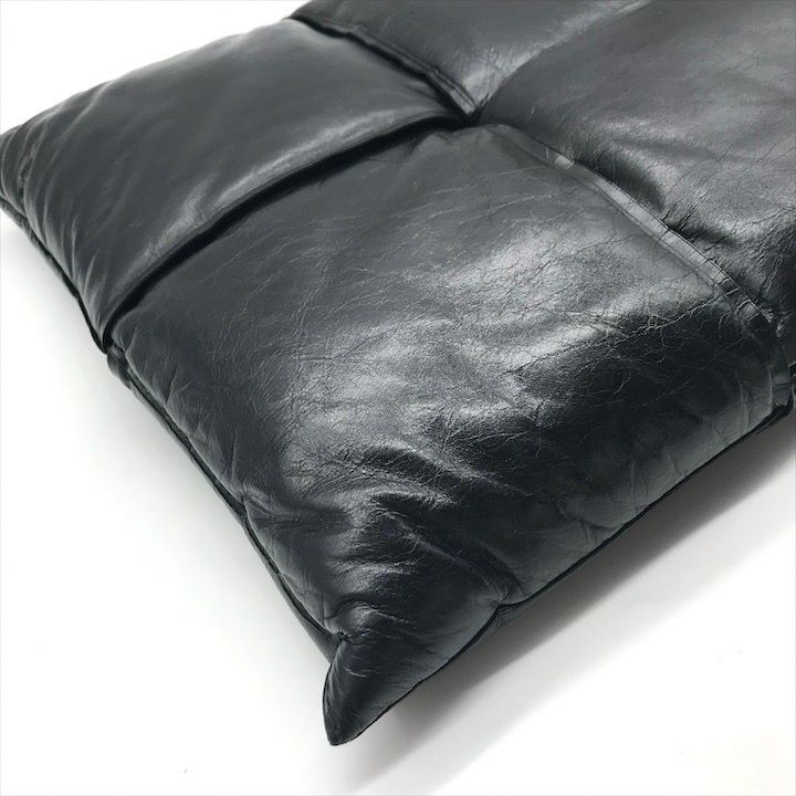 Bottega Veneta Intrecciato Maxi Clutch Second Black Leather — view 5