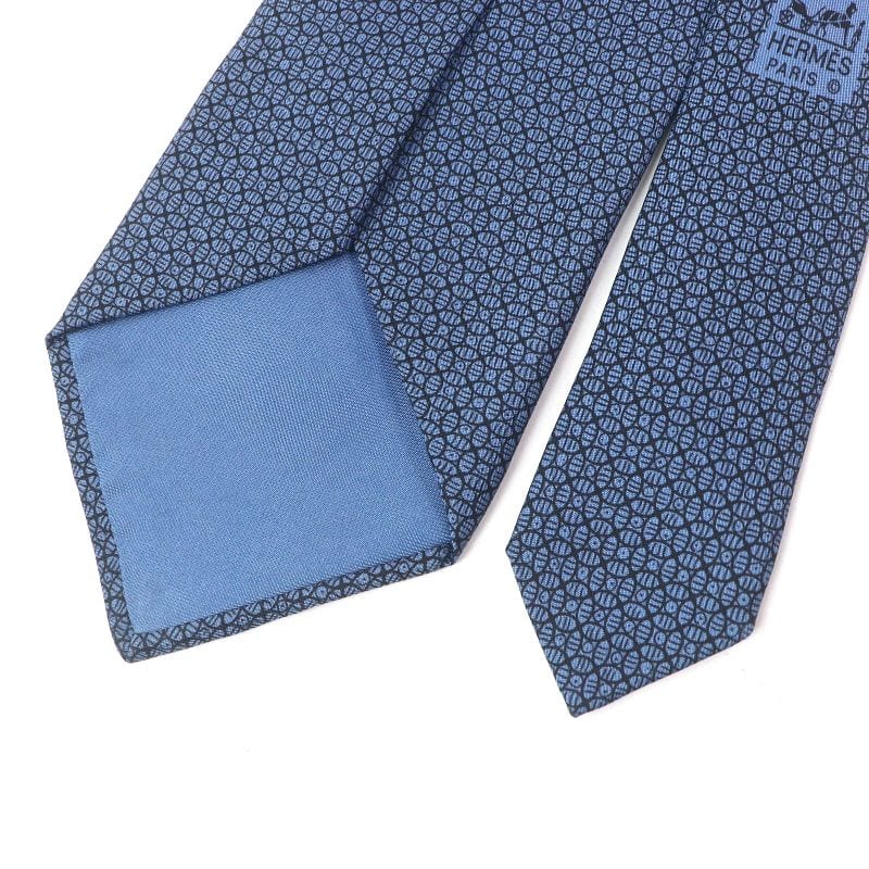 Hermes 7695 OA 100% Silk Geometric Pattern Wide Tie Blue — view 5