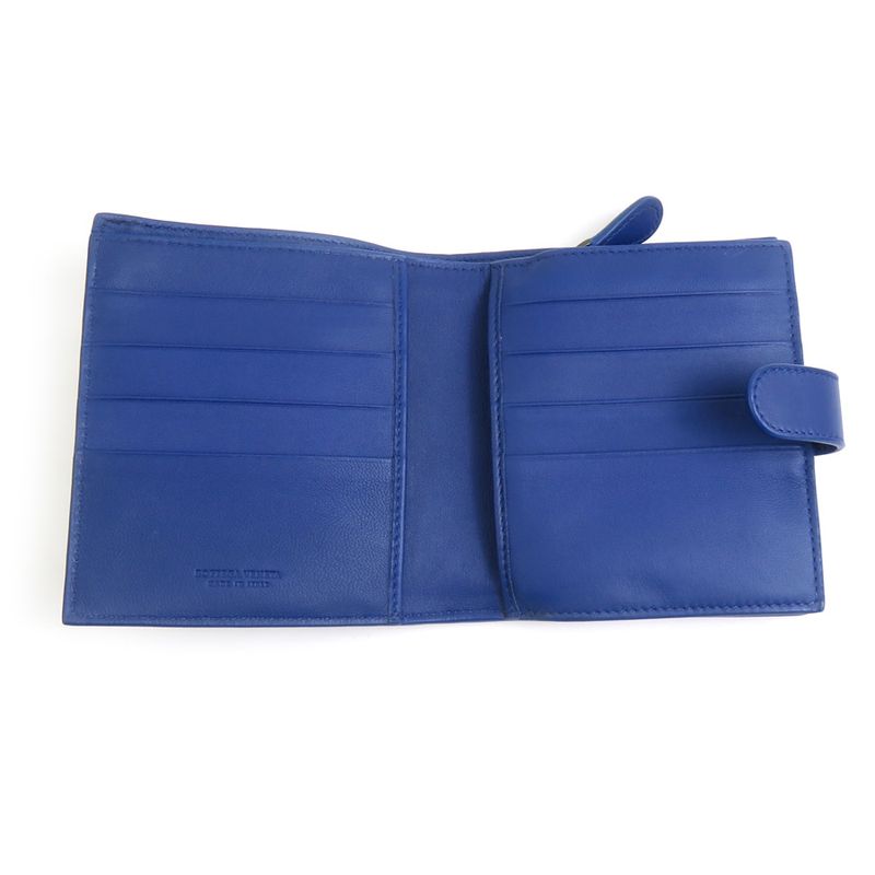 Bottega Veneta Bifold Wallet in Intrecciato — view 3