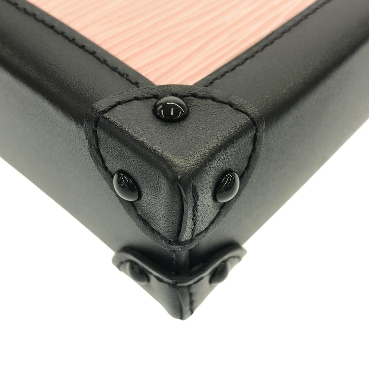 Louis Vuitton Epi Pochette Trunk Vertical Shoulder Bag Rose Ballerin — view 3