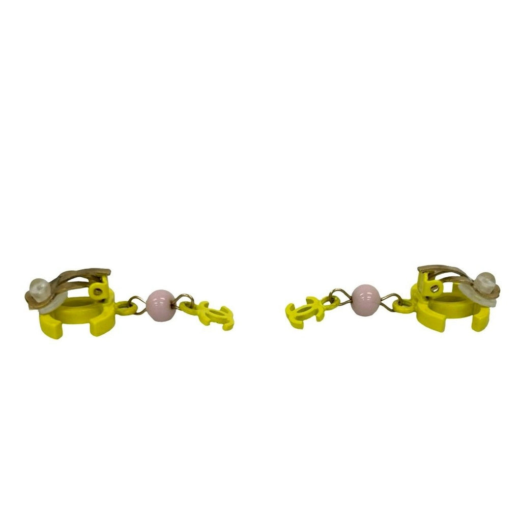 Chanel with Comment CC Logo Motif Plastic Earrings Ear Calf Gold Yellow — view 3
