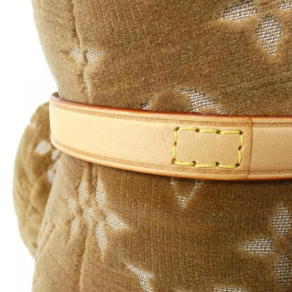 Louis Vuitton Dudu Teddy Bear Shoulder Bag — view 6