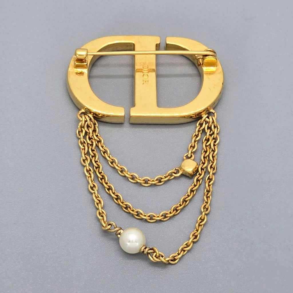 Dior Petit CD Brooch When Worn 5.5 cm Crystal Resin Pearl Gold — view 5