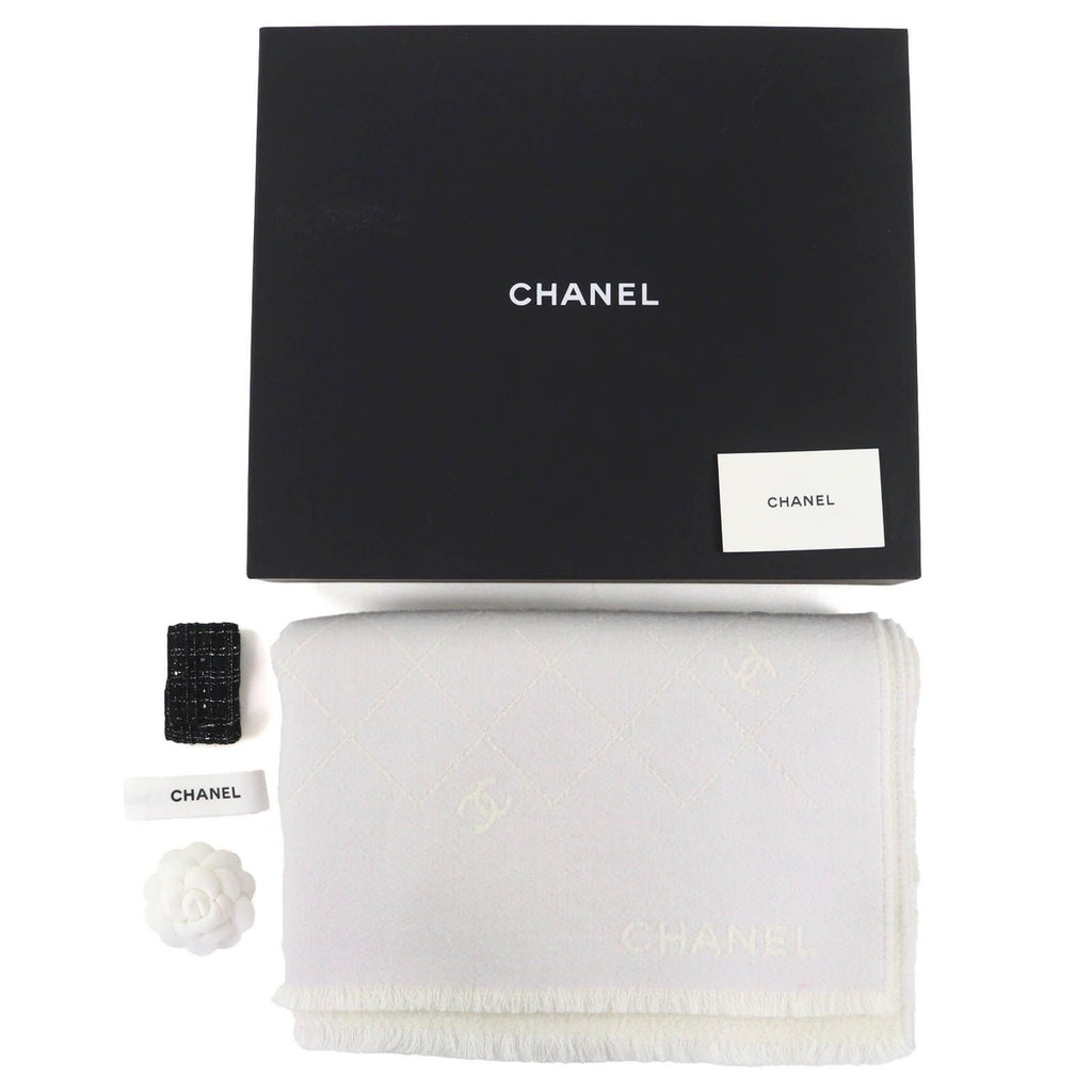 Chanel Coco Mark Quilted Design With Fringe Wool Large Shawl Gray — view 5