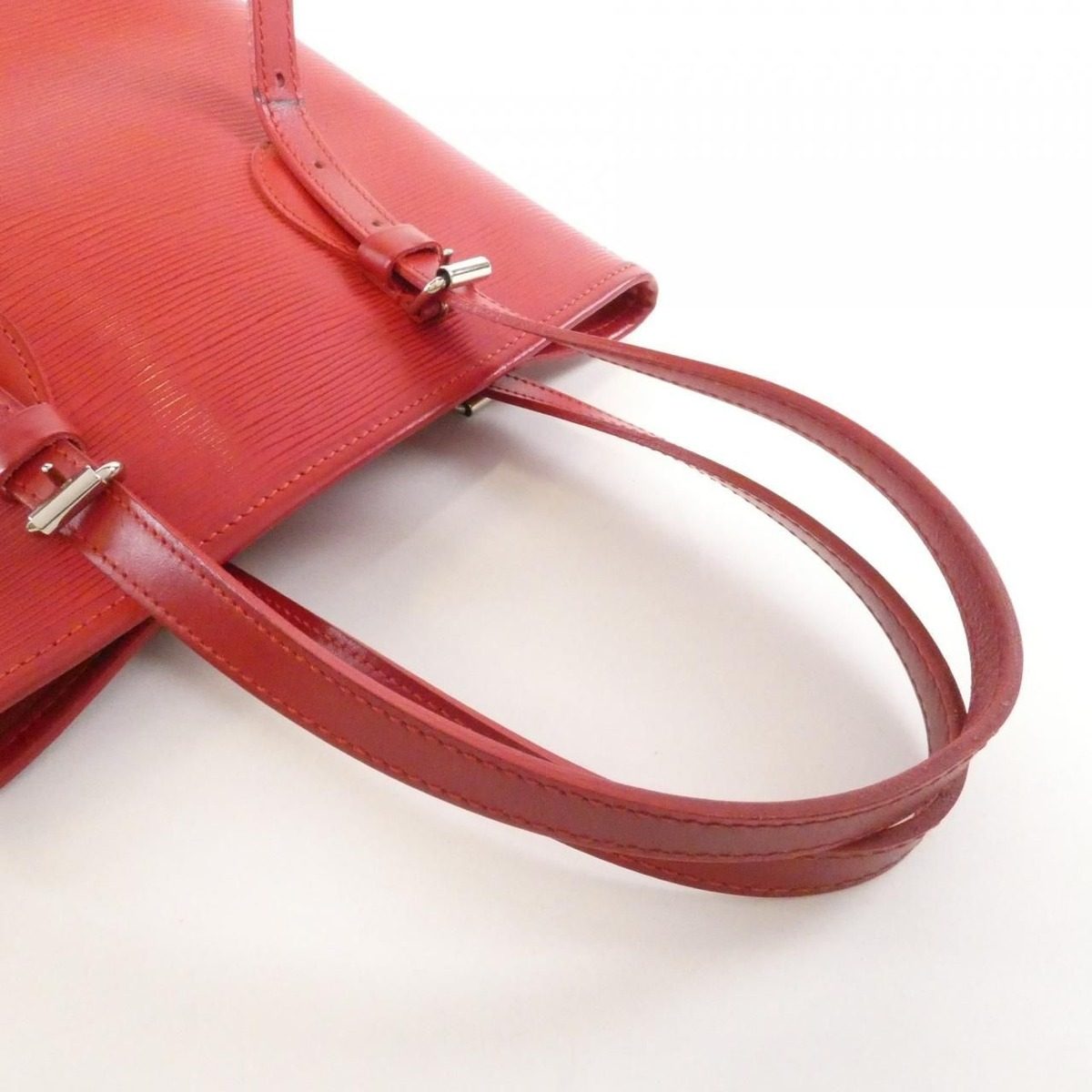 Louis Vuitton Epi Petit Bucket 23 cm Bag — view 6