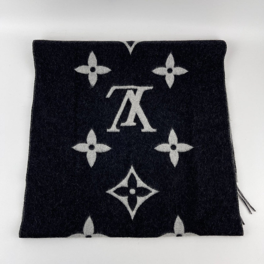 Louis Vuitton Scarf Reykjavik Cashmere Black Gray Vintage — view 3