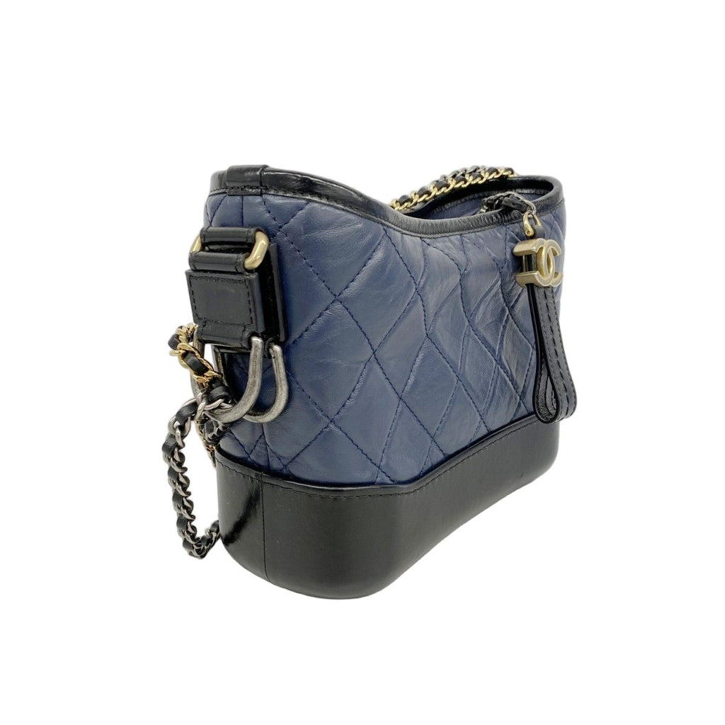 Chanel Shoulder Bag Gabrielle Calf Navy Black Gold Silver — view 2