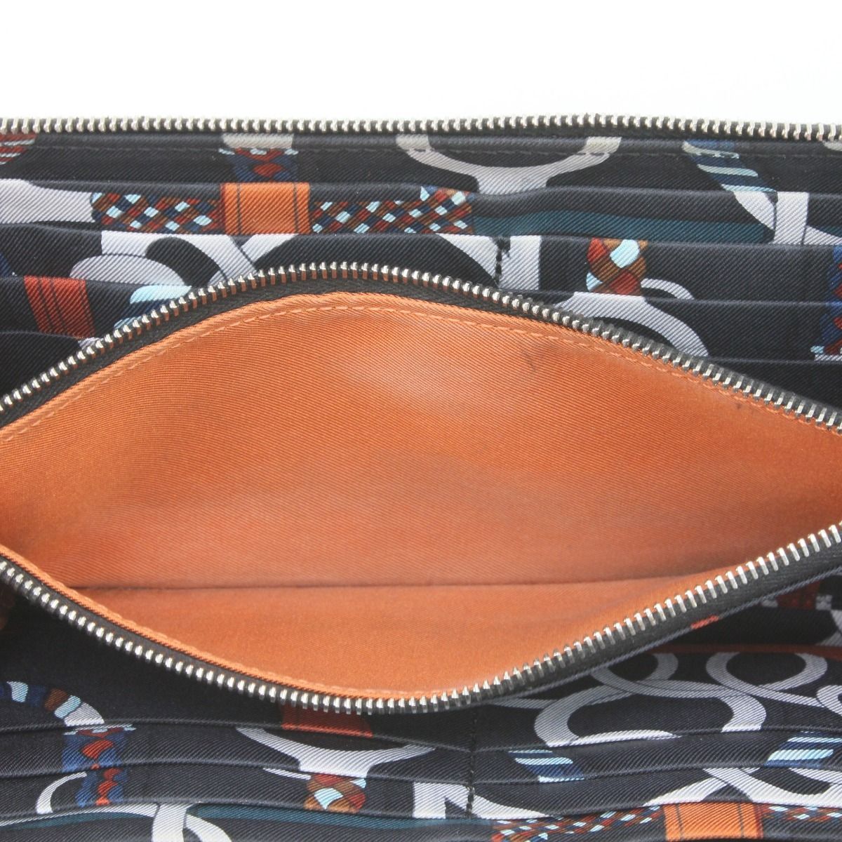 Hermes Long Wallet Azap Silk-in Epson Leather Black — view 7
