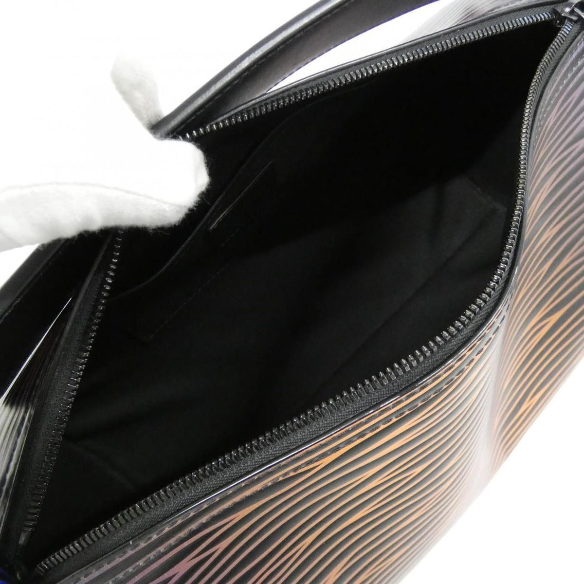 Louis Vuitton Epi XL Soft Porochon Shoulder Bag — view 9