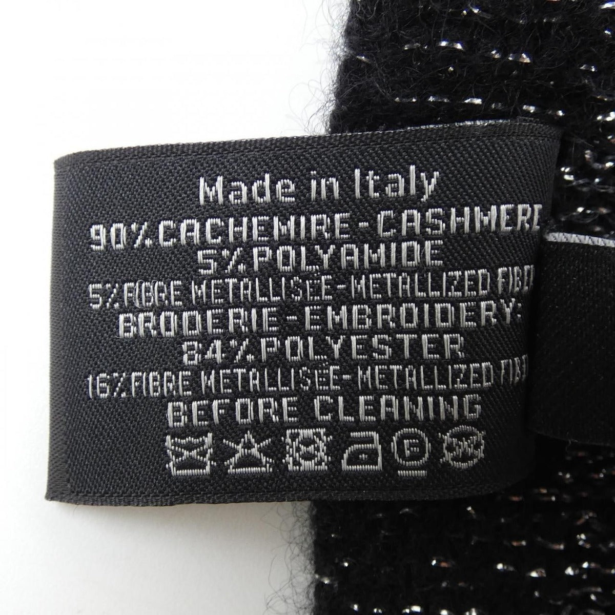 Chanel Scarf Cashmere Black — view 3