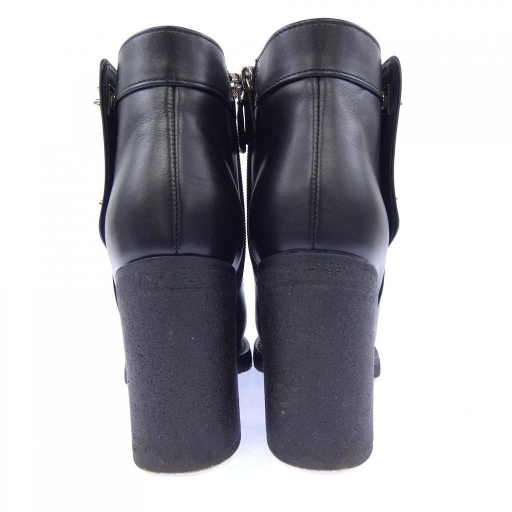 Chanel Turnlock Boots Black — view 5