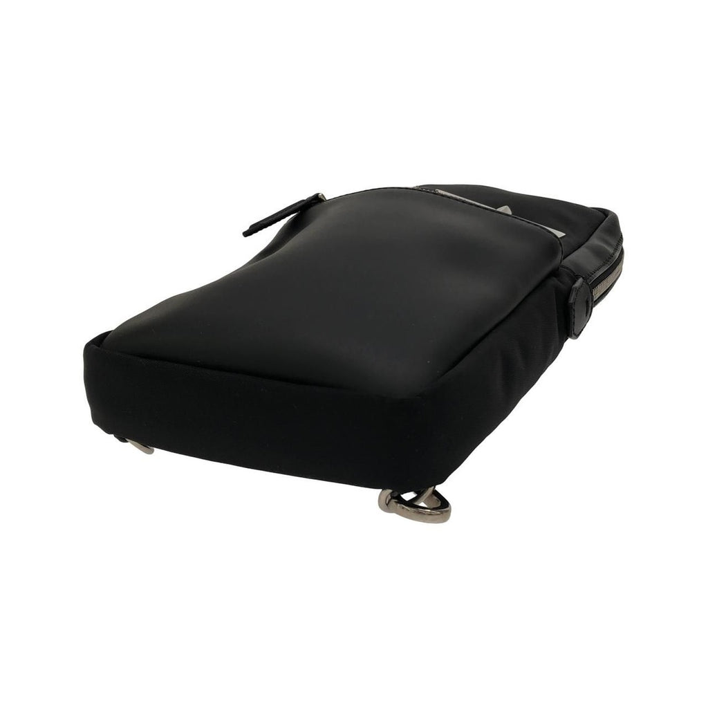 Fendi Bugs Shoulder Bag Nero — view 3