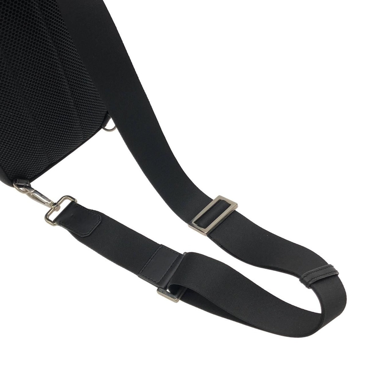 Fendi Bugs Shoulder Bag Nero — view 6