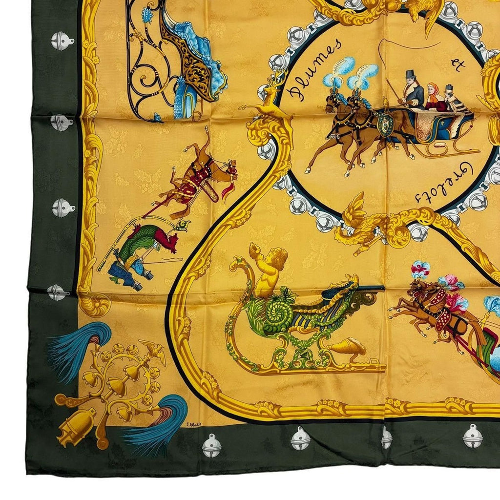 Hermes Carre 90 Plumes Et Grelots Feather and Bell Scarf Green 100% Gold Silk — view 5