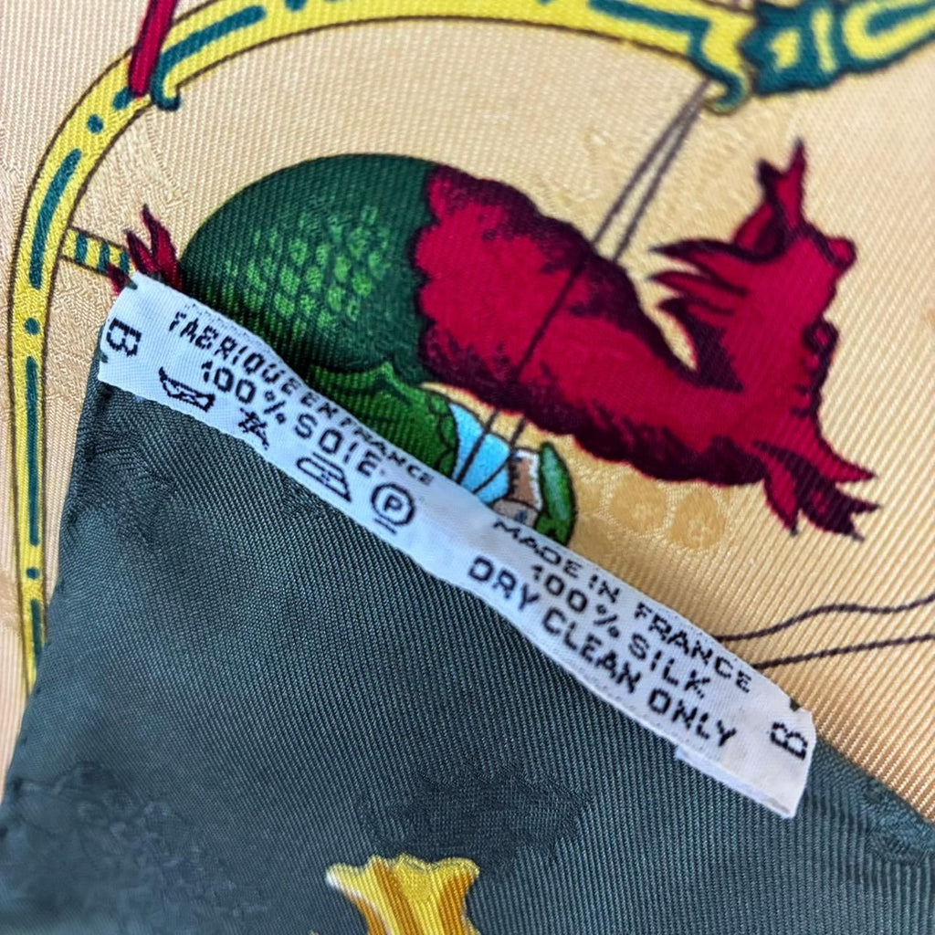 Hermes Carre 90 Plumes Et Grelots Feather and Bell Scarf Green 100% Gold Silk — view 9