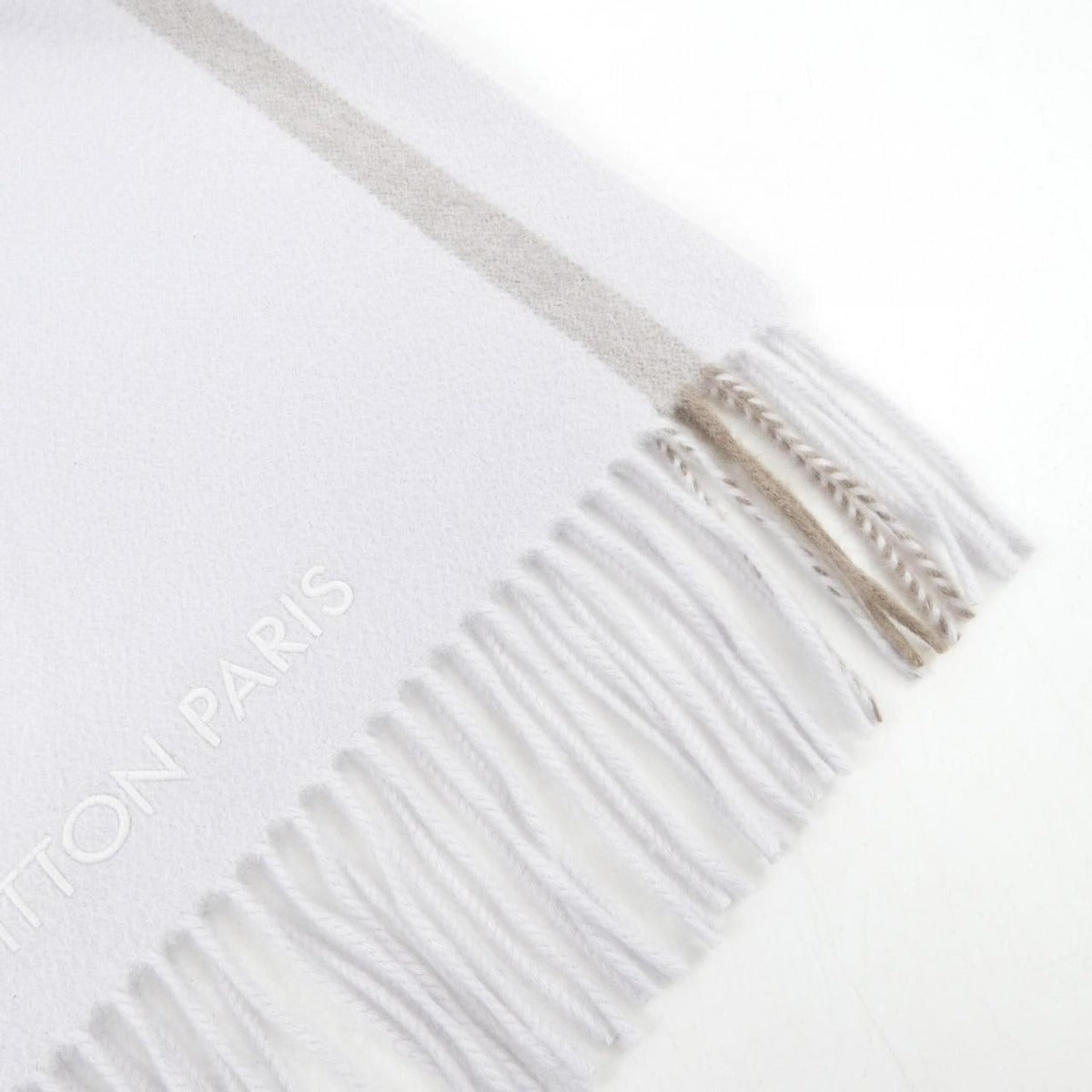Louis Vuitton LV Icon Scarf Purple Beige — view 2