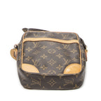 Louis Vuitton Danube Brown Monogram Canvas Shoulder Bag — view 6