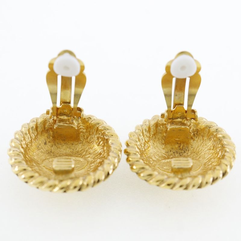 Chanel Coco Mark Vintage Gold Plated 23.8 g Earrings — view 5