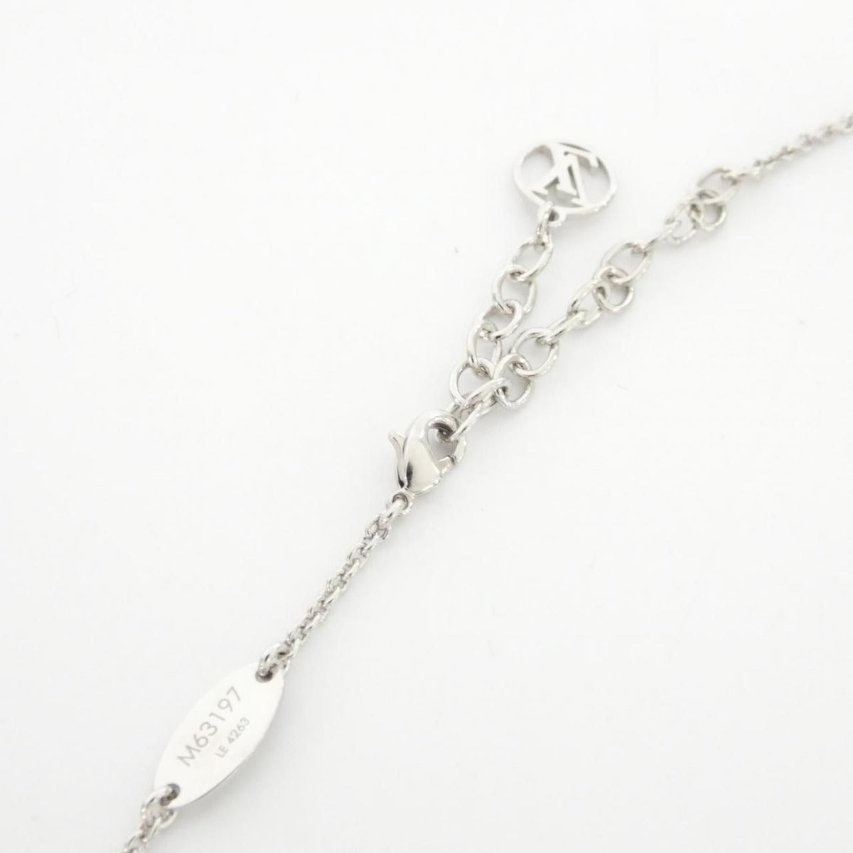 Louis Vuitton Necklace Silver — view 3