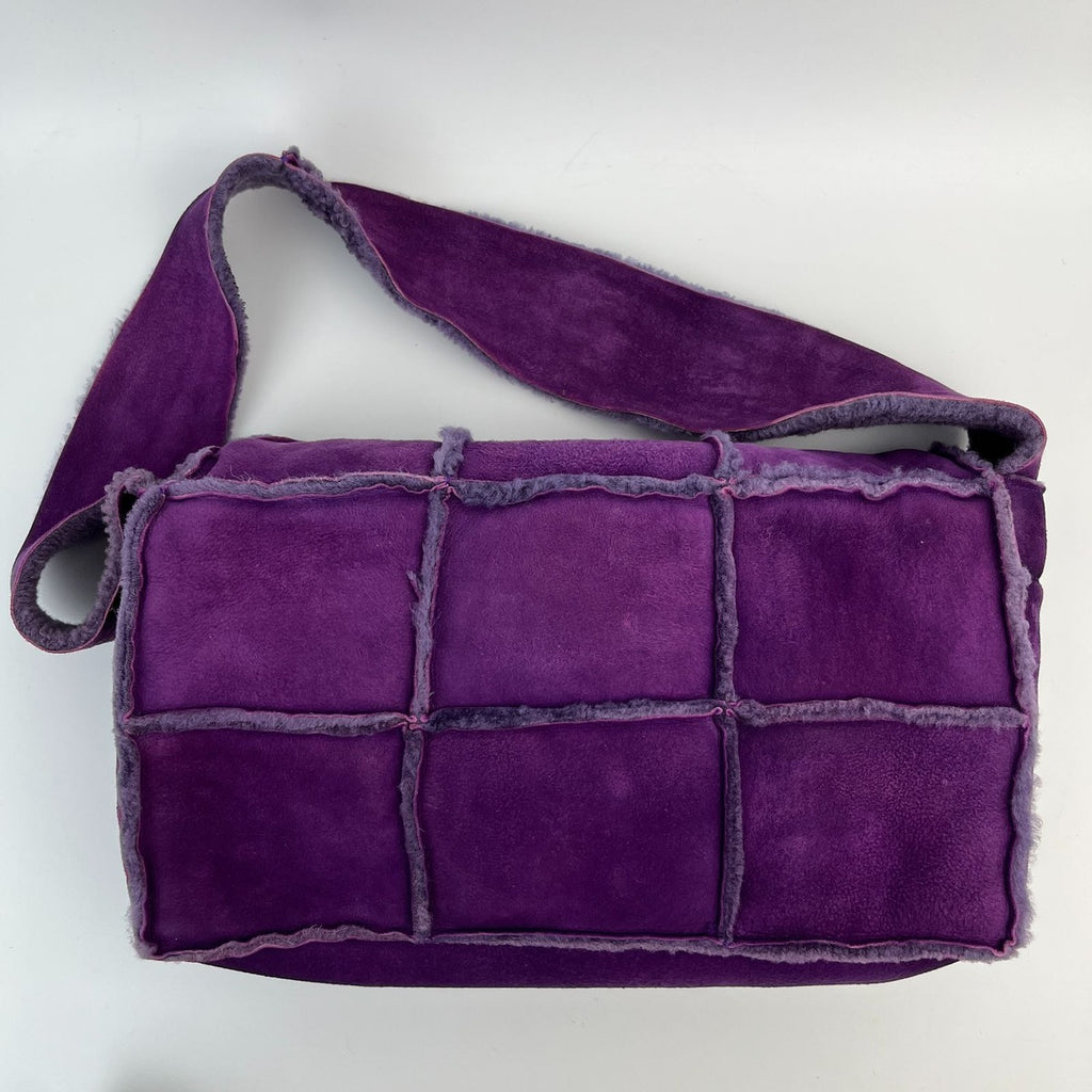 Chanel CC Logo Quilted Shoulder Bag Purple Mouton Suede Vintage — view 4