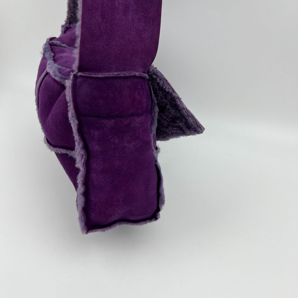 Chanel CC Logo Quilted Shoulder Bag Purple Mouton Suede Vintage — view 5