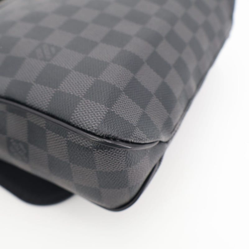Louis Vuitton Damier Graphite District PM Shoulder Bag Messenger — view 5