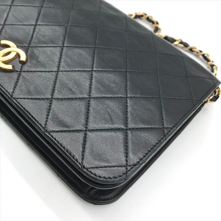 Chanel Quilted Lambskin CC Logo Push Lock Chain Shoulder Bag Black — view 4