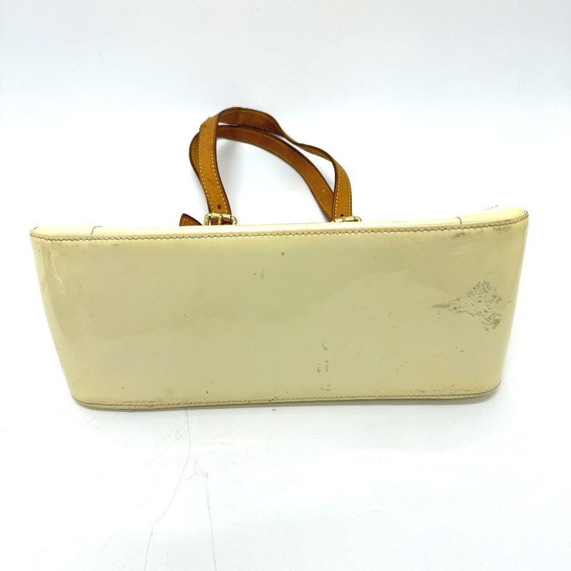 Louis Vuitton Handbag Rosewood Avenue Monogram Vernis Canvas Pe Lou White — view 3