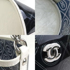 Chanel Shoulder Bag Camellia — view 8