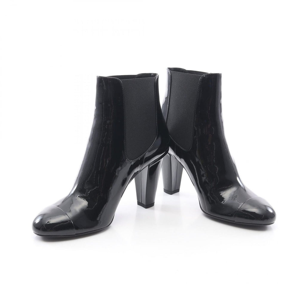 Chanel Boots Patent Leather — view 3