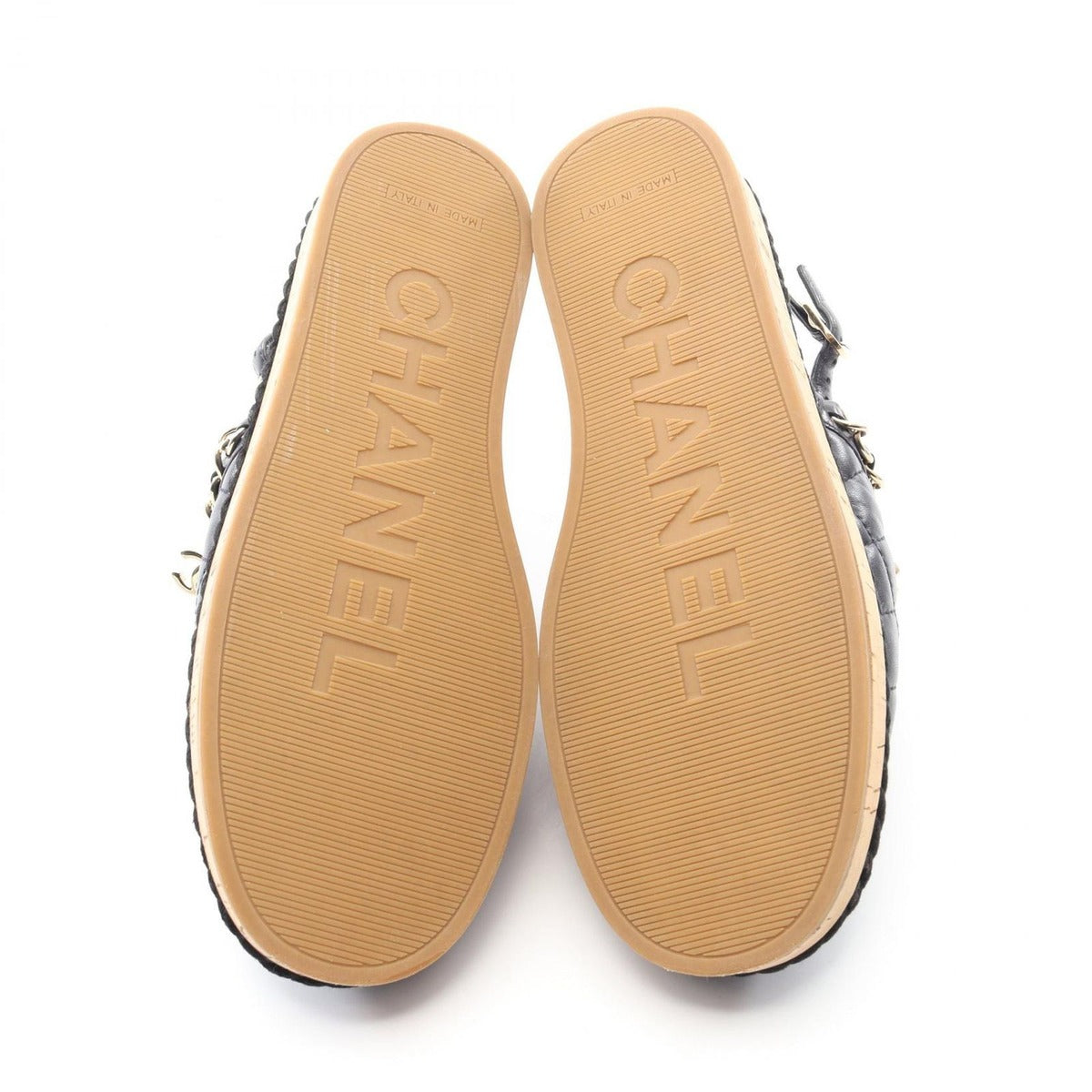Chanel Sandals Quilted Leather — view 4
