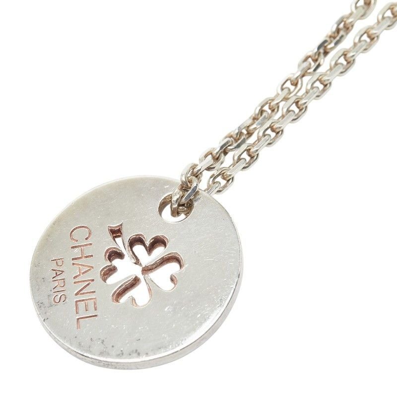 Chanel 31 Rue Cambon le Clover Motif Necklace Silver Star Ring