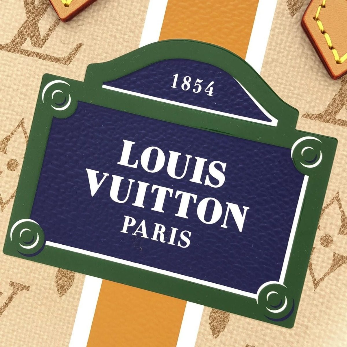 Louis Vuitton Monogram Petite Sac Pla Bag — view 5
