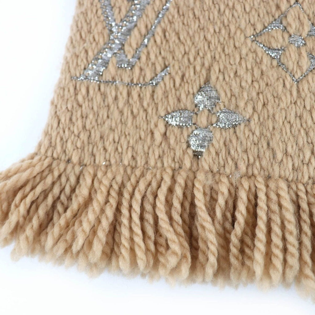 Louis Vuitton Echarpe Logo Mania Shine Wool Silk Scarf with Fringe Beige — view 5